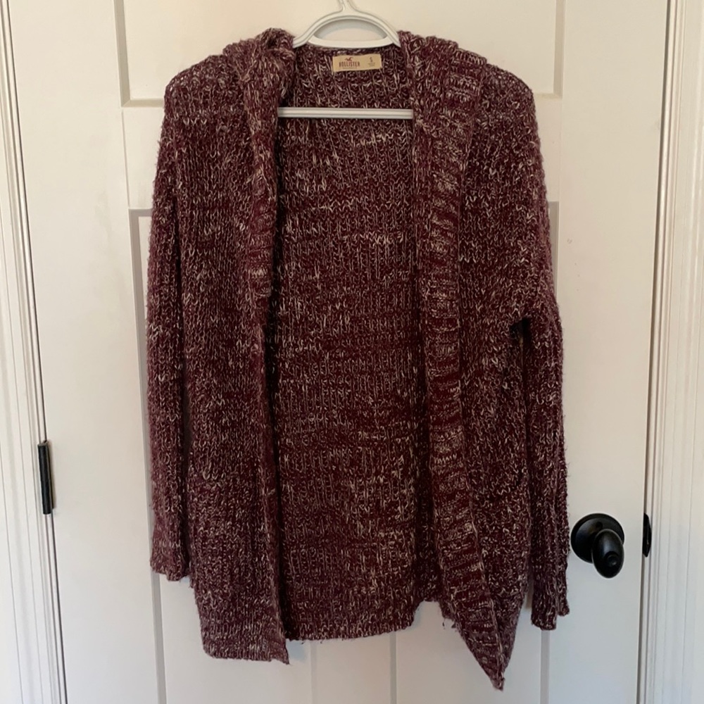 Maroon & white fuzzy cardigan